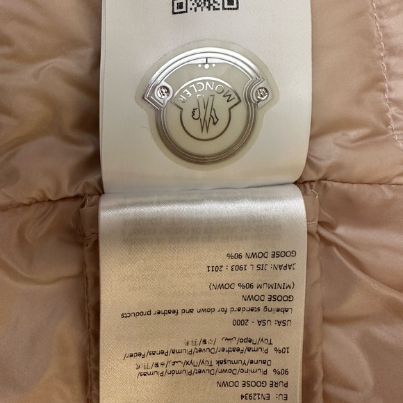 Moncler Kids Longue Saison Puffer Jacket in Light Pink size 12 - Picture 9 of 16